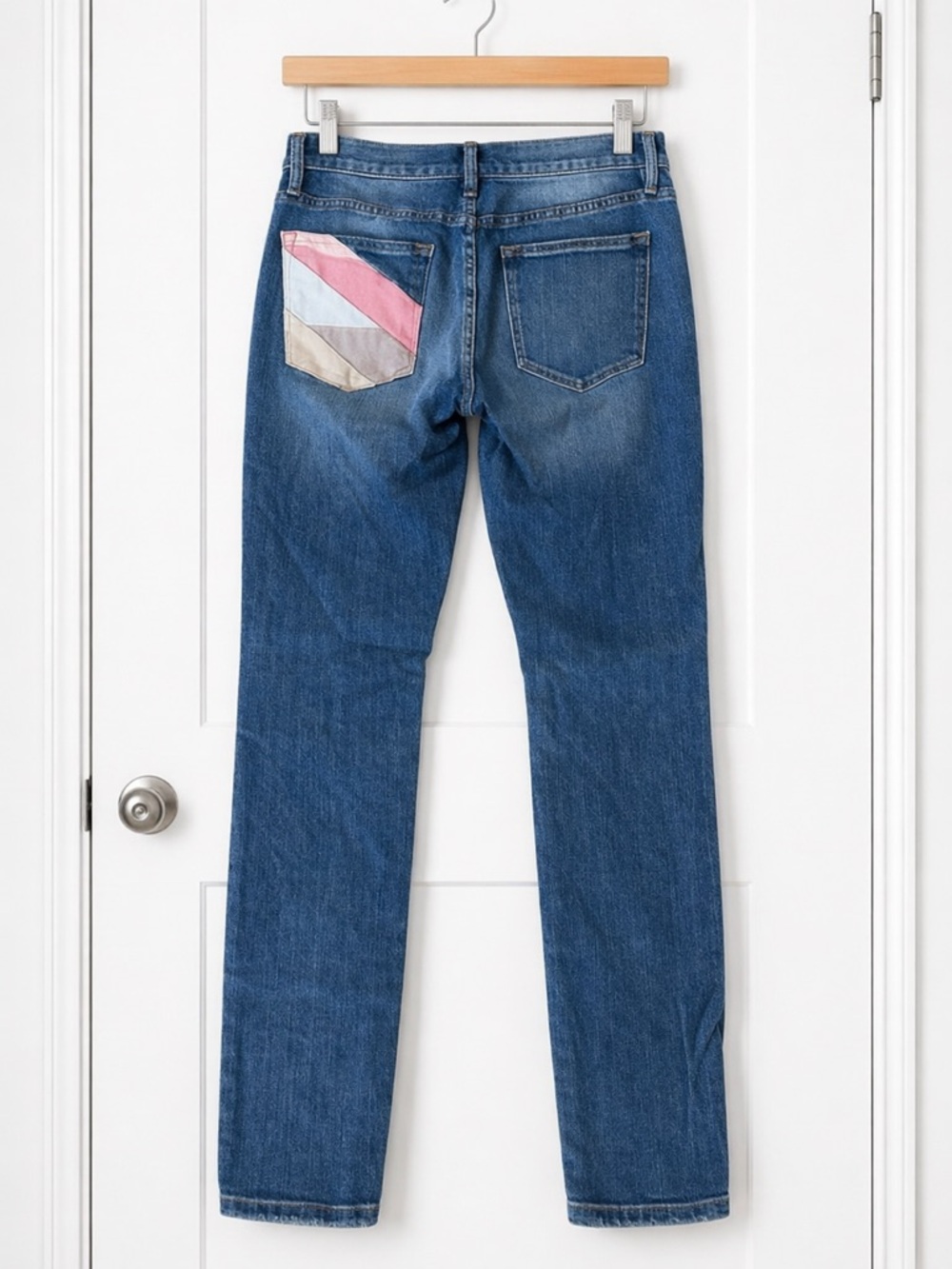 FRAME Le Skinny de Jeanne Jeans ~ Size 28 Medium Wash, Patchwork Pocket - Picture 4 of 7